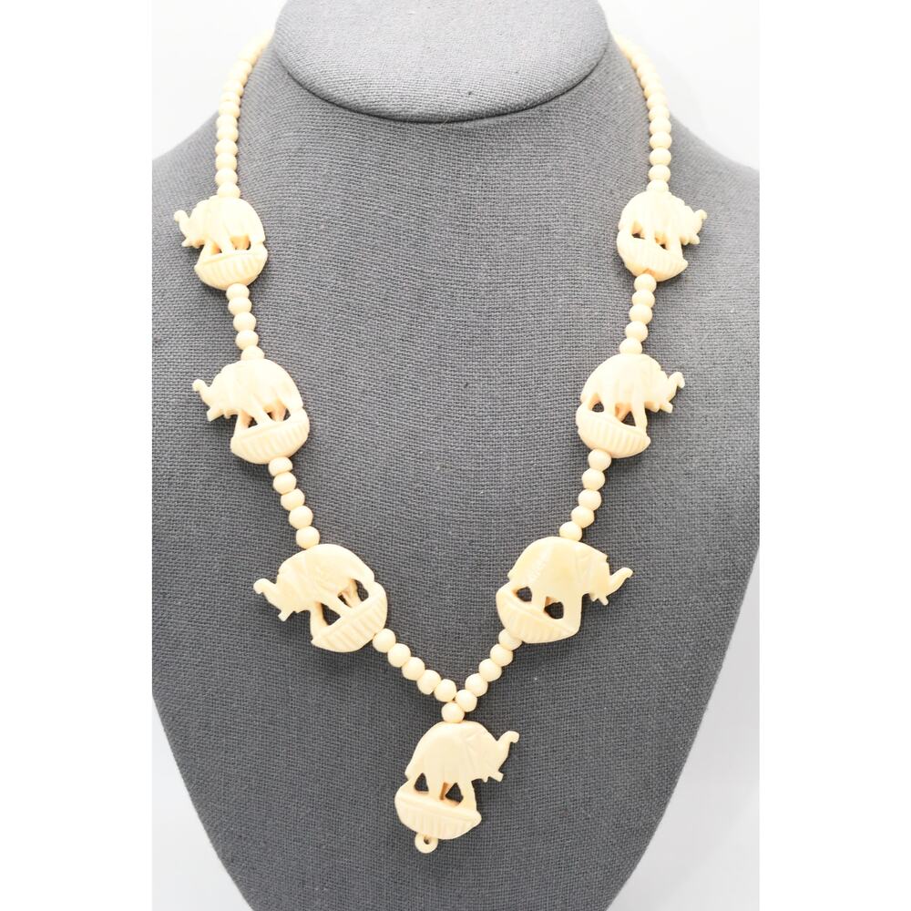 Vintage Celluloid Elephant Necklace Carved Lucky Elephants 1950s 19"